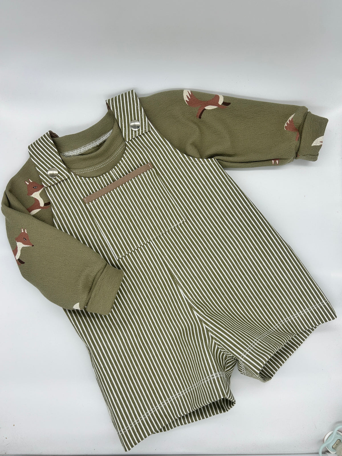 Ensemble salopette et sweat - t 6mois